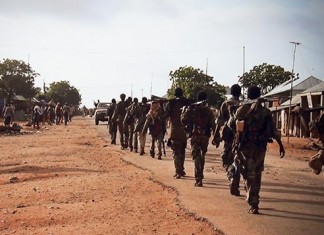 Somalija: U napadu na bazu AMISOM-a, Eš-Šebab eliminisao 80 vojnika Afričke unije (+foto) Snage Sebaba