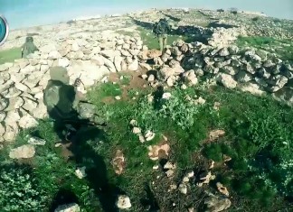 Video: U toku akcije borac Džebhetun-nusre moli Allaha za šehadet i u narednim trenucima pada pogođen