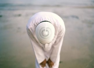 Fetve o propisu veličanja Allaha na ruku’u (odlazak na ruku i vraćanje sa ruku’a u namazu) namaz-ruku