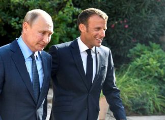 Počeli Putinovi i Macronovi pregovori iza zatvorenih vrata Putin i Makron
