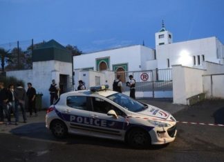 Francuski nacist napao na džamiju u Bayonneu, ranio dvojicu muslimana Bayonneu mesdzid