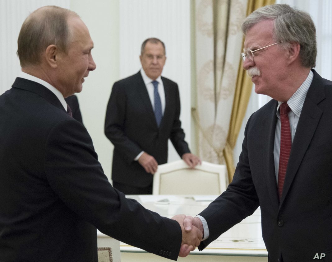 Bolton i Putin