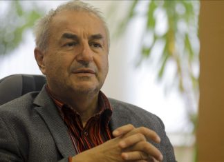 Dr. Šekib Sokolović: Osim pluća COVID-19 napada i srce, boraviti na čistom zraku Šekib Sokolovic