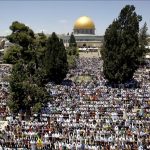 Bajram namaz u okupiranoj Al-Aksi u Kudsu (Jerusalemu)