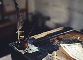 Propis onoga ko zastane ili posumnja u kufr taguta koji se pripisuju islamu islam, pero tinta