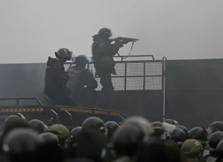 Demonstranti zauzeli rezidenciju predsjednika Kazahstana kazahstan-protest-policija