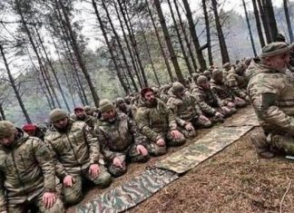 Gurbet tevhida: Klanjaju namaz, a bore se na putu ruskog taguta Banda čečenskih otpadnika kojom za račun Putina komanduje kriminalac Ramzan Kadirov. Ova banda otpadnika se bori na strani Rusije u Ukrajini.