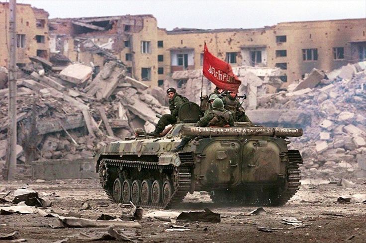 Ruske snage u uništenom gradu Groznom u prvom Čečenskom ratu (1994-1996)