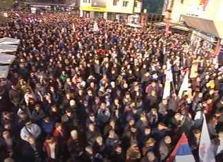 Video iz Banje Luke postao hit: “Jeste li vi genocidan narod?” “Jesmo!”