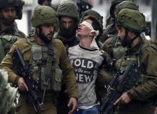 Zašto Izrael toliko mrzi Palestince? Izraelski okupatorski vojnici privode 14-ogodišnjeg palestinskog dječaka u Al-Halilu na okupiranoj Zapadnoj Obali