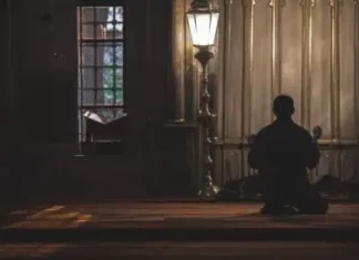 Poslanikova ﷺ oporuka o noćnom namazu i njegovoj vrijednosti Nocni namaz