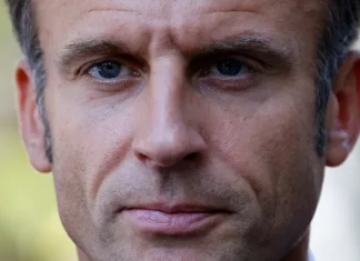 Macronova partija predložila zabranu hidžaba za djevojčice mlađe od 15 godina