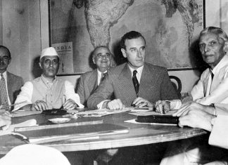 Šta je britanski kolonijalni guverner Indije odgovorio na pitanje kako je moguće da 10 hiljada Engleza kontrolira 400 miliona stanovnika Indije Lord Louis Mountbatten